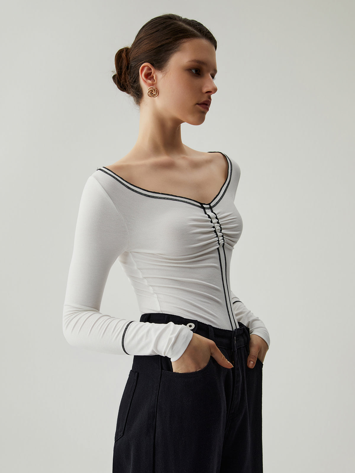 Slinky Boat Neck Trendy Contrast Trim Top