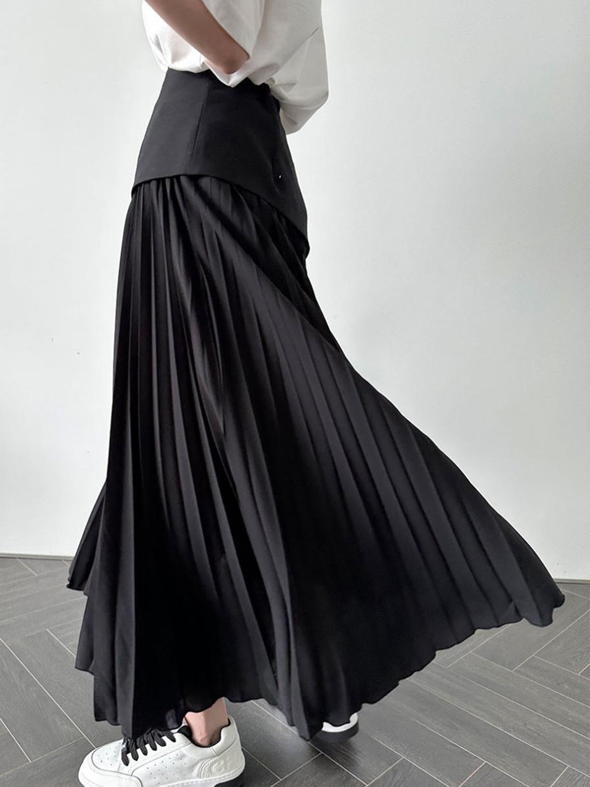 Pleated Patchwork Graceful Maxi Skirt