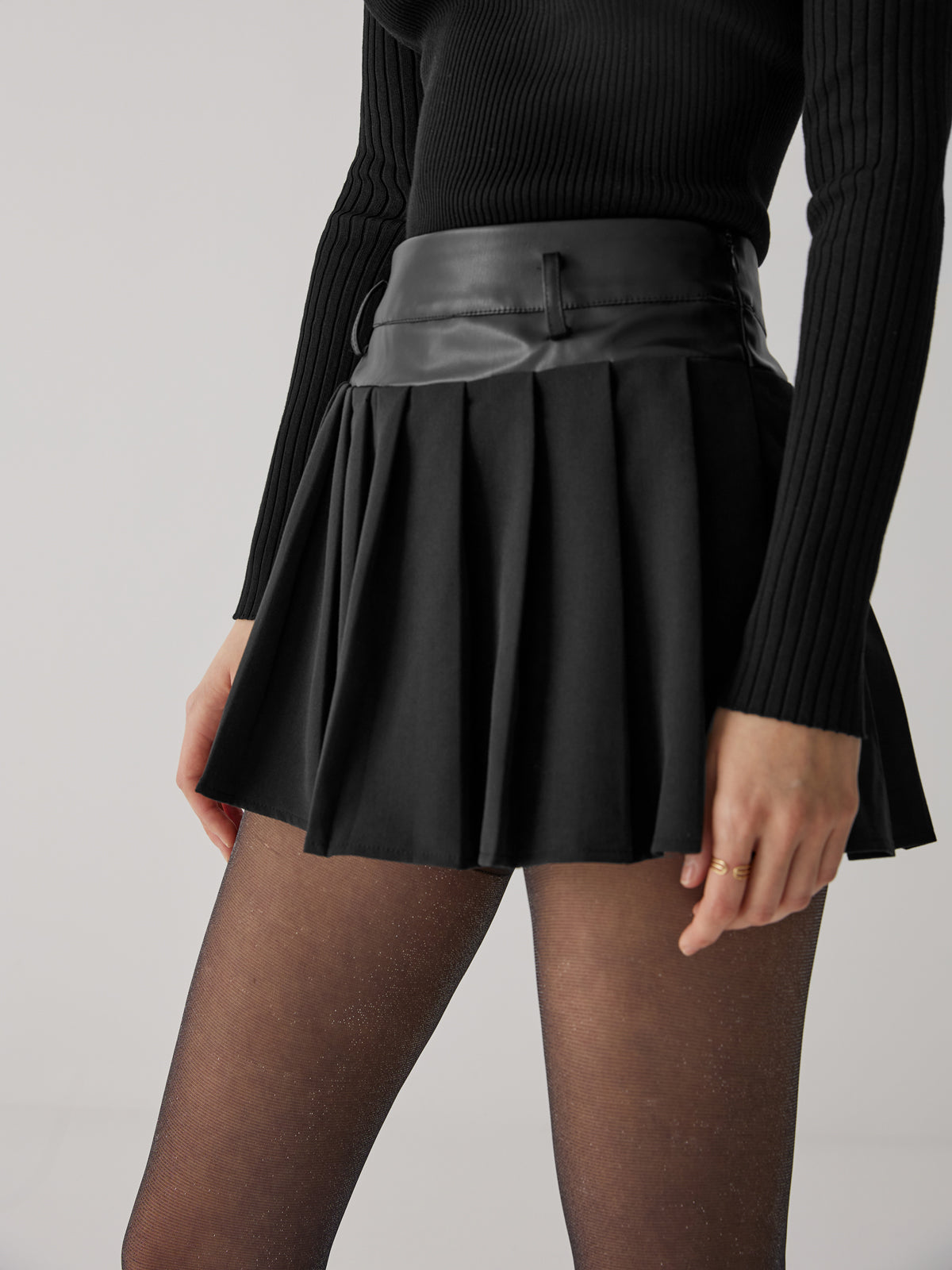 Solid High Graceful Waist Mini Skirt