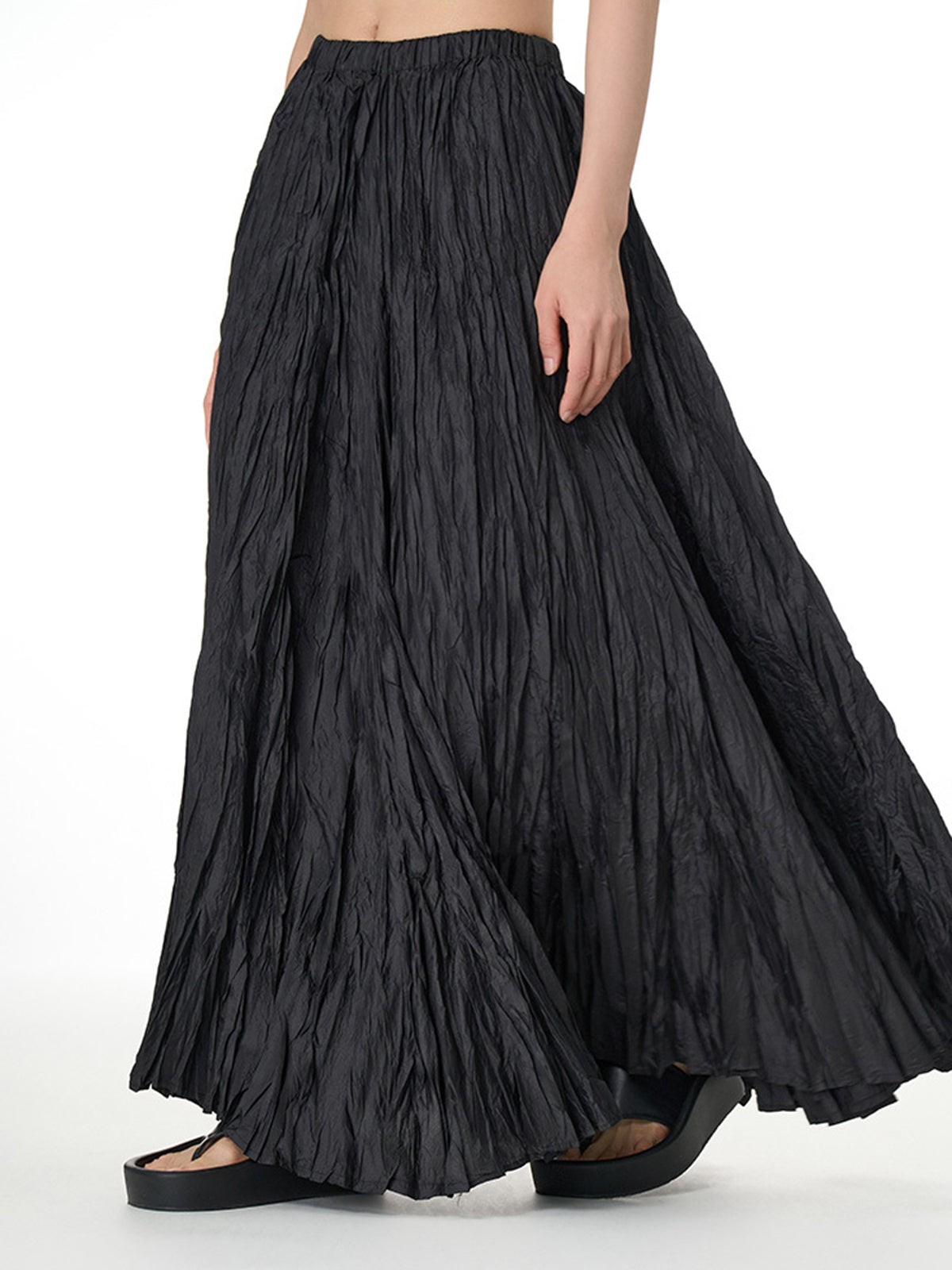 Solid Color Graceful Pleated Maxi Skirt