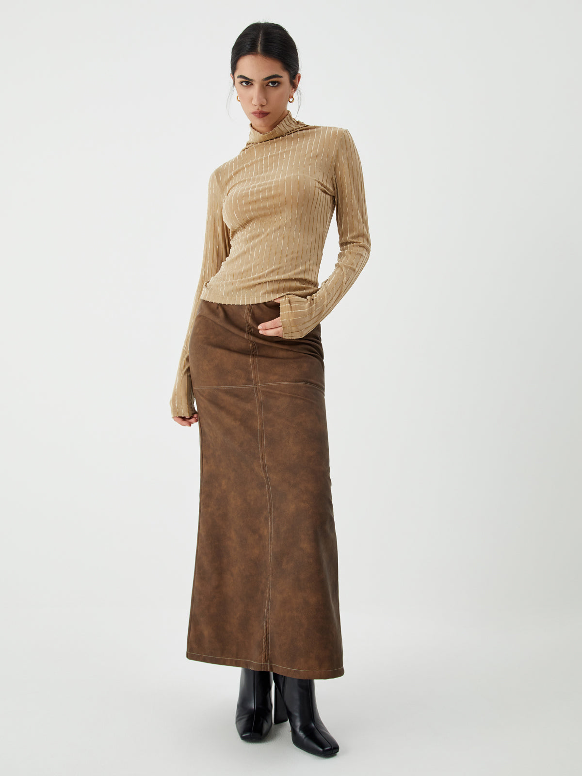 Striped Long Graceful Sleeve Shirt Secondary image