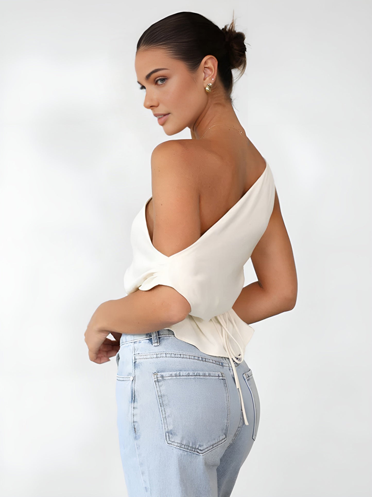 One Shoulder Graceful Off Knotted Blouse