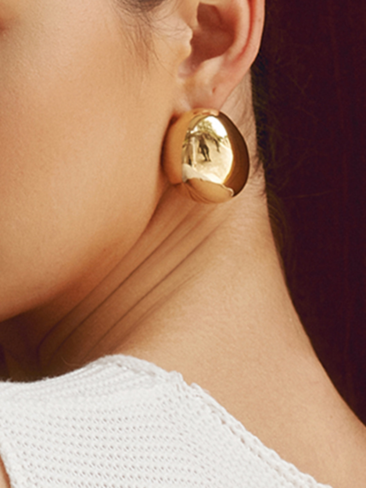 Chunky Teardrop Graceful Statement Earrings Secondary image