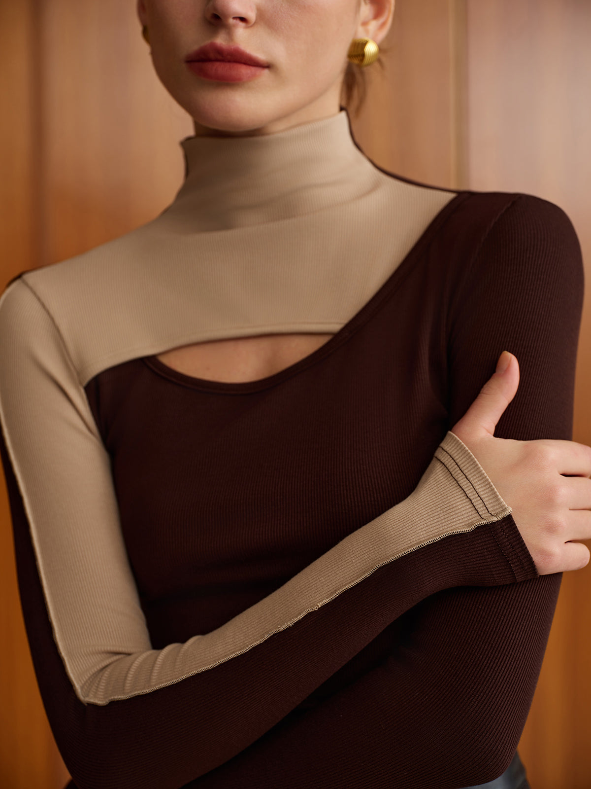 Cutout Color Block Top Secondary image
