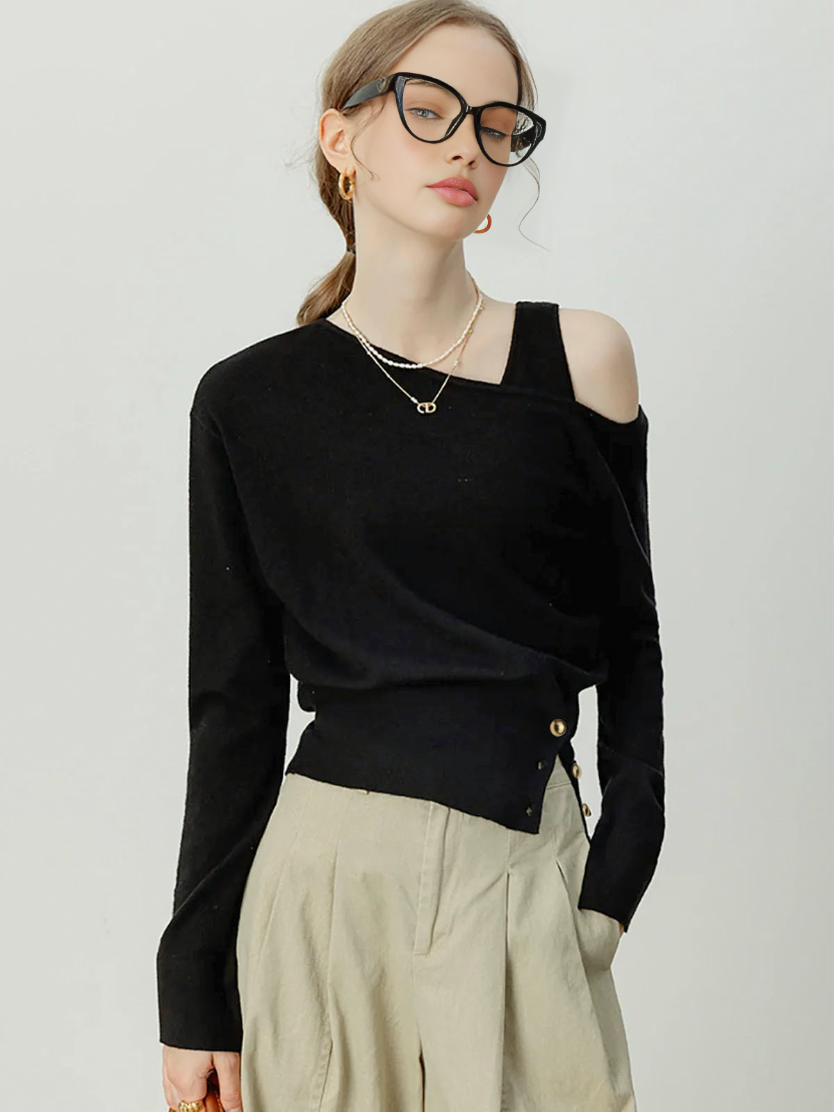 Asymmetrical Cold Shoulder Sweater Co-ords Secondary image