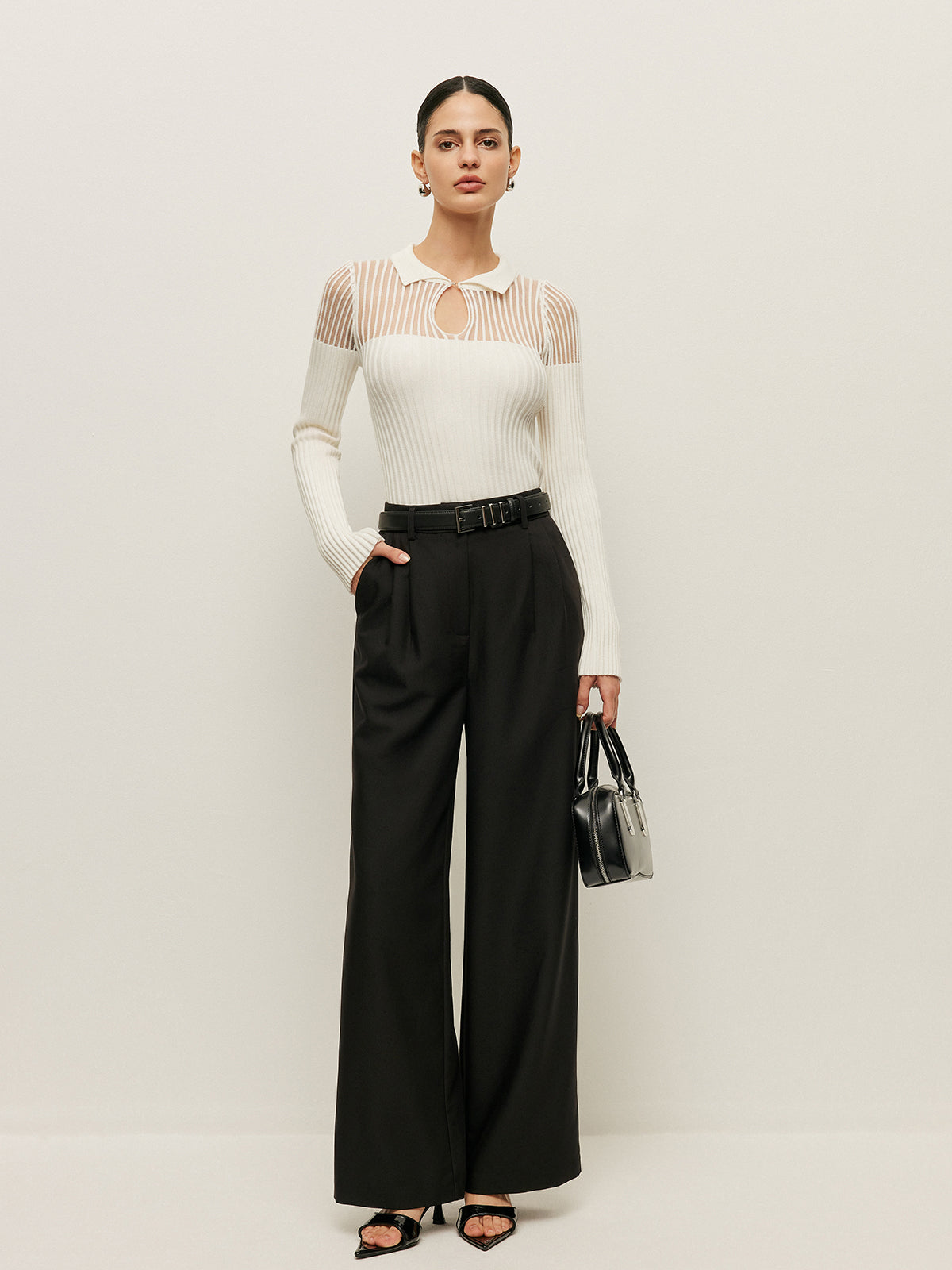 Ribbed Keyhole Collar Top Secondary image