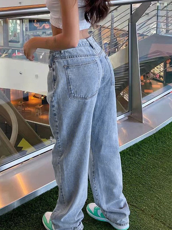 Light Wash Denim Boyfriend Jeans Secondary image