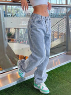Light Wash Denim Boyfriend Jeans Boyfriend Jeans