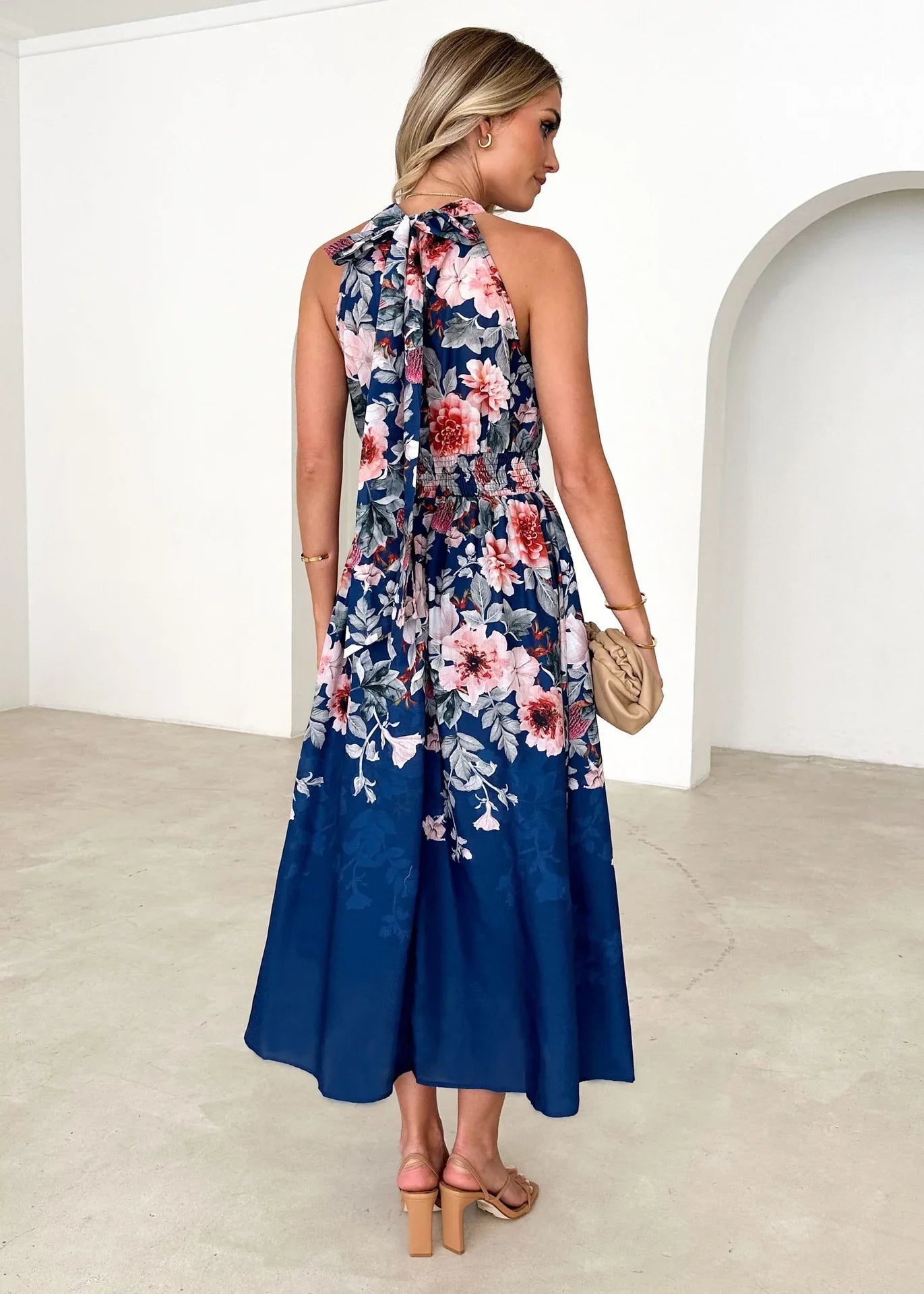 Elegant Holiday Printed Long Women 2024 Summer Halter Printing Waist Sleeveless Maxi Dress