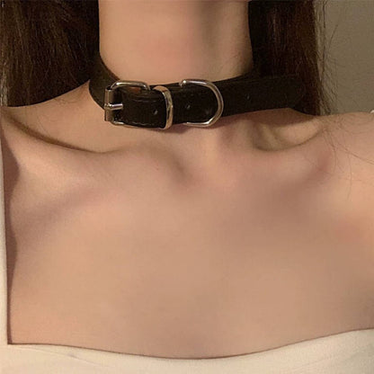 Leather Neck Choker in Gothic Punk Style