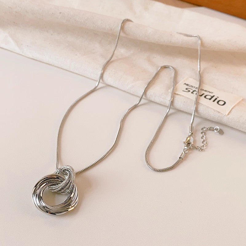 Wrapped Circle Pendant Layered Necklace Secondary image
