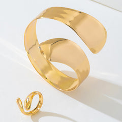 2-Piece Irregular Metallic Statement Bangle Ring And Bracelet Set