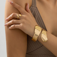 2-Piece Irregular Metallic Statement Bangle Ring And Bracelet Set
