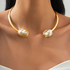 Baroque Irregular Pearl Alloy Collar Necklace