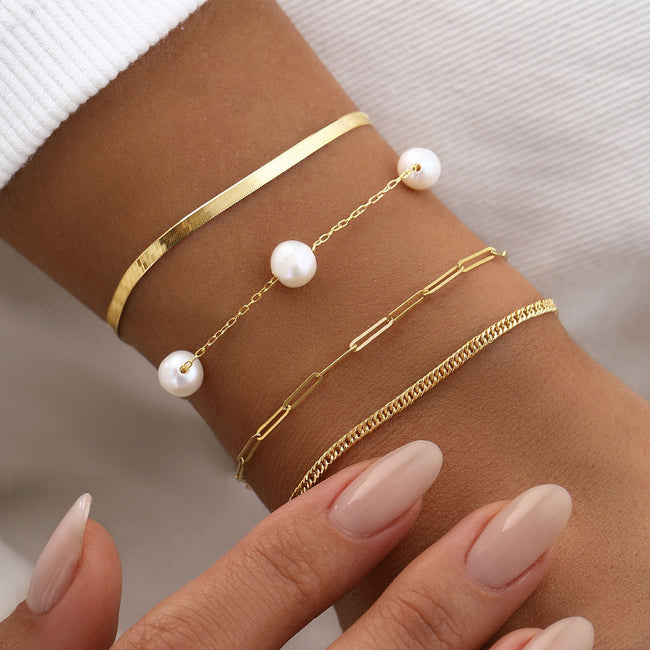4-Piece Bohemian Paperclip Faux Pearl Snake Chain Bracelet Set Main image