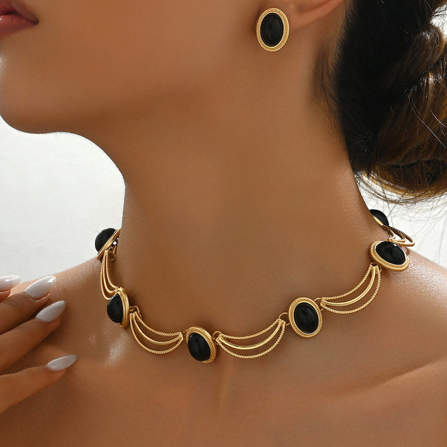 3-Piece Vintage Gemstone Earrings & Necklace Set Main image