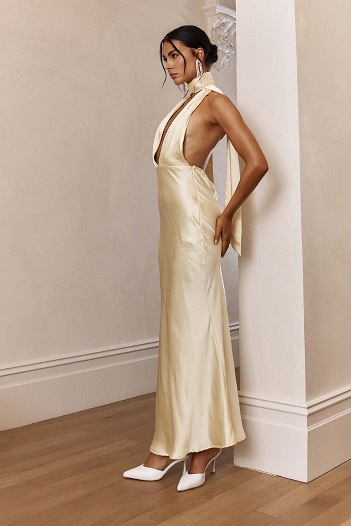 Plunging Halter Scarf Open Back Cocktail Dress