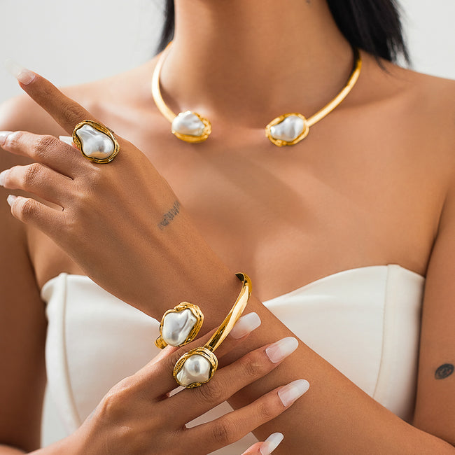 2-Piece Baroque Irregular Pearl Alloy Collar Ring And Bracelet Set Main image