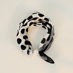 Polka Dot Pearl Magnetic Buckle Neck Scarf