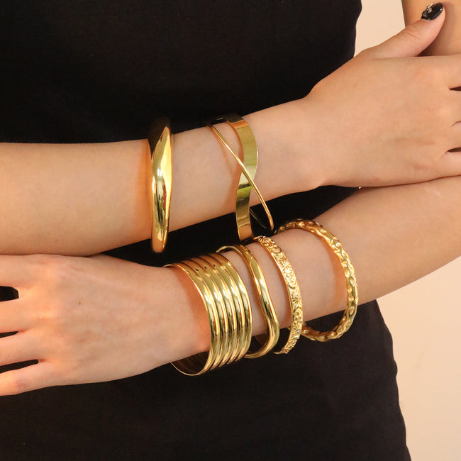 Vintage Geometric Open Bangle Bracelet Main image