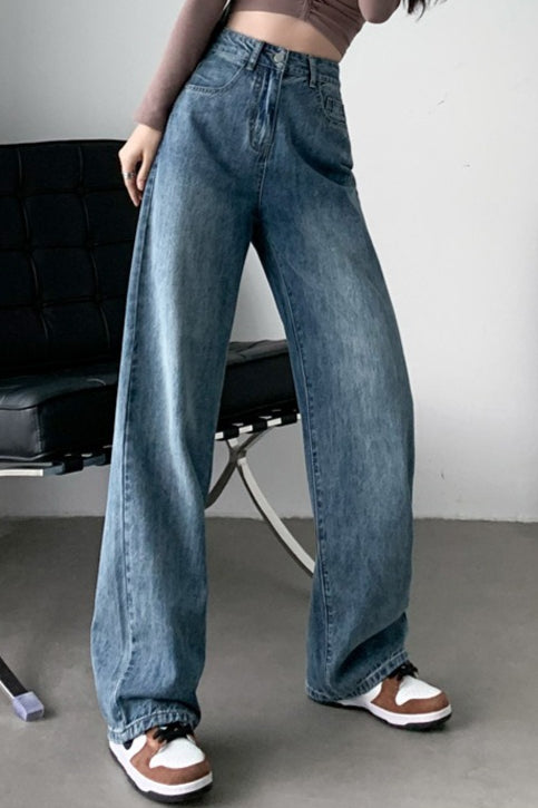 High Waist Relaxed Fluid Straight Jeans Secondary image