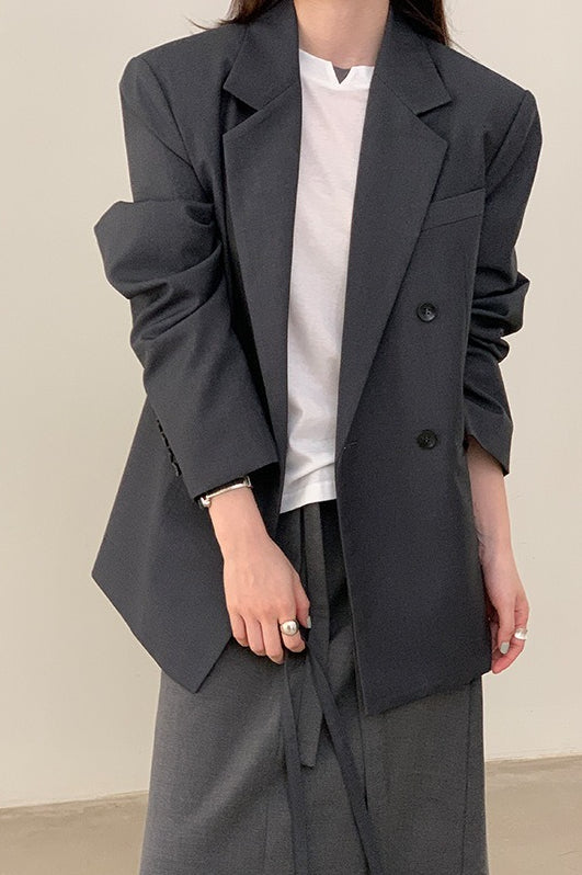 Commuter Style Belted Blazer