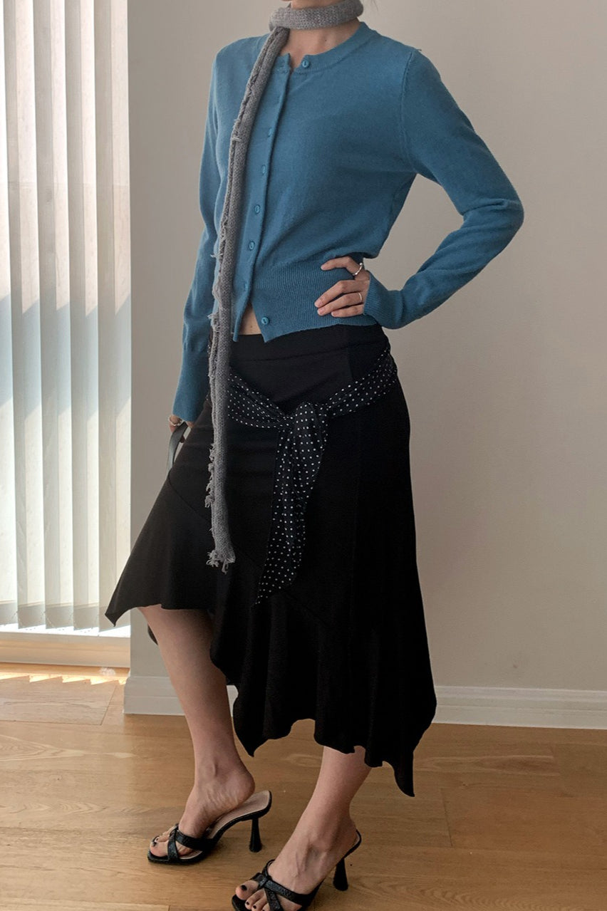 Slim-Fit Round-Neck Knit Cardigan Secondary image