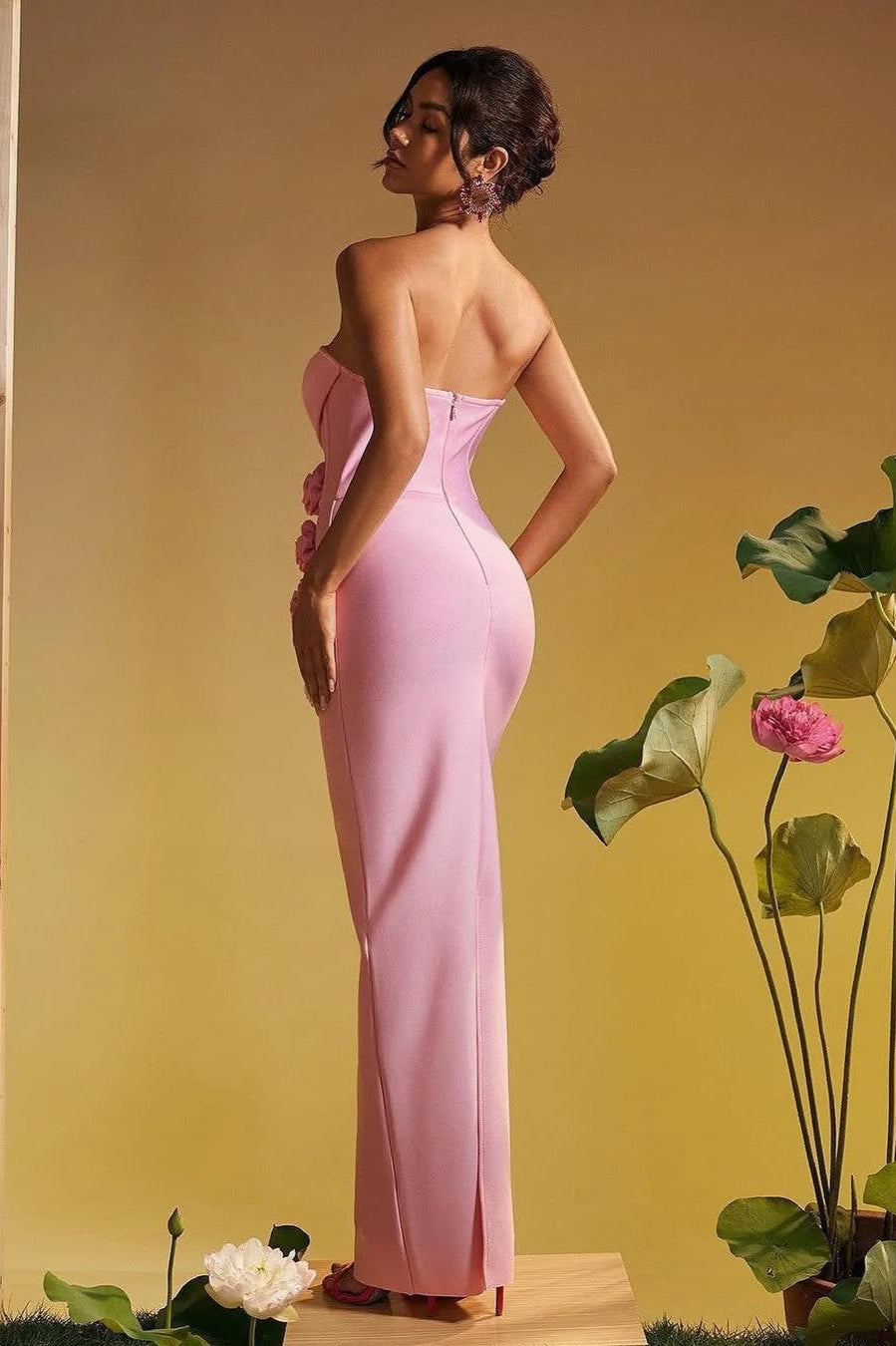 Strapless Floral Bandage Party Dress Secondary image