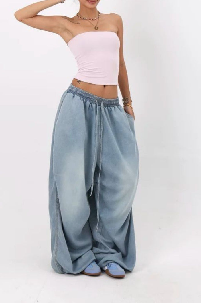Loose Fit Wide Leg Street Jeans Secondary image