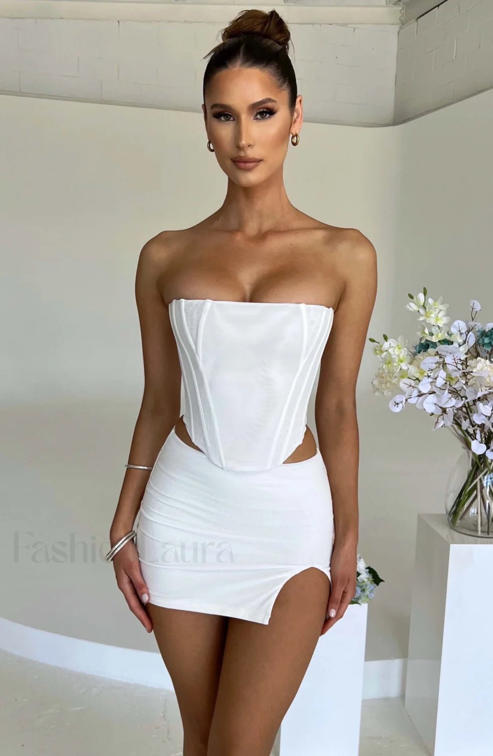 Alina Mini Graceful Skirt White Skirt Main image