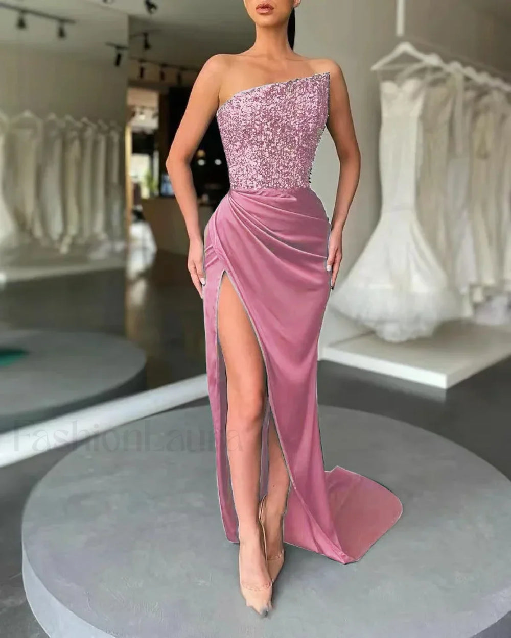 Alluring Mesmerizing Radiant Chic Glamorous Elegant Exquisite Stunning Sophisticated Shimmering Prom Dress Pink / S