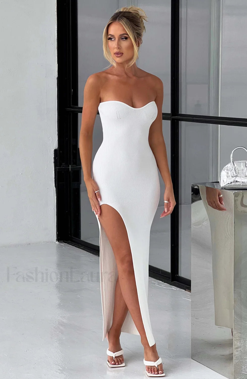 Angela Maxi Graceful Dress - White Secondary image