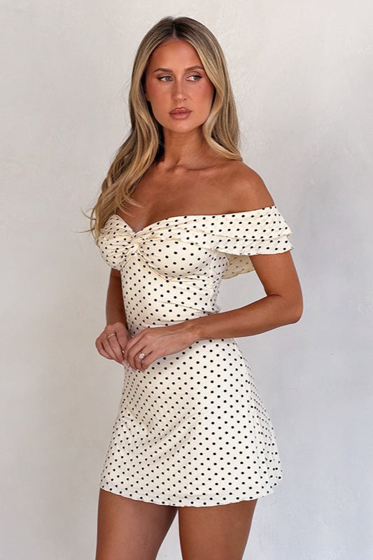 Off Shoulder Polka Dot Twist Bodycon Mini Dress Secondary image