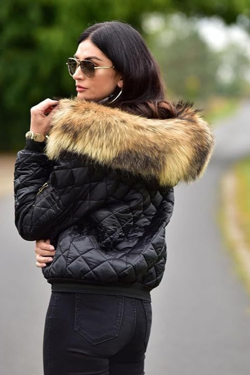 Cropped Casual Hooded Puffer Jacket Secondary image
