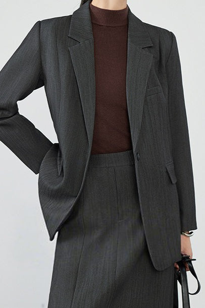 Classic Peak Lapel Blazer Secondary image