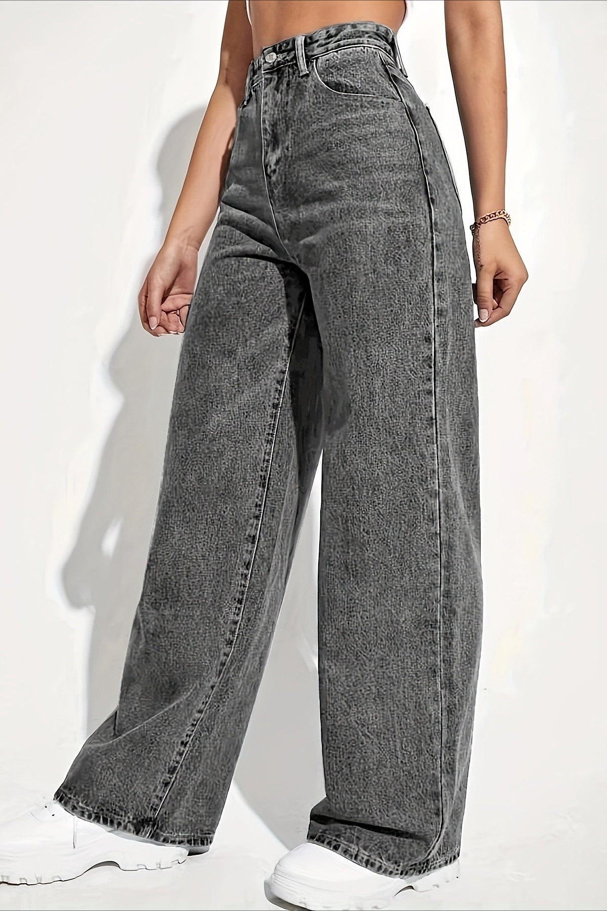 High Waist Chic Straight Relaxed Jeans Secondary image