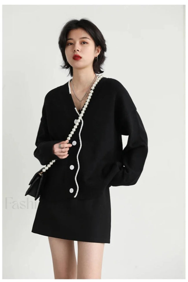 Basic V neck Loose Knit Cardigan Main image