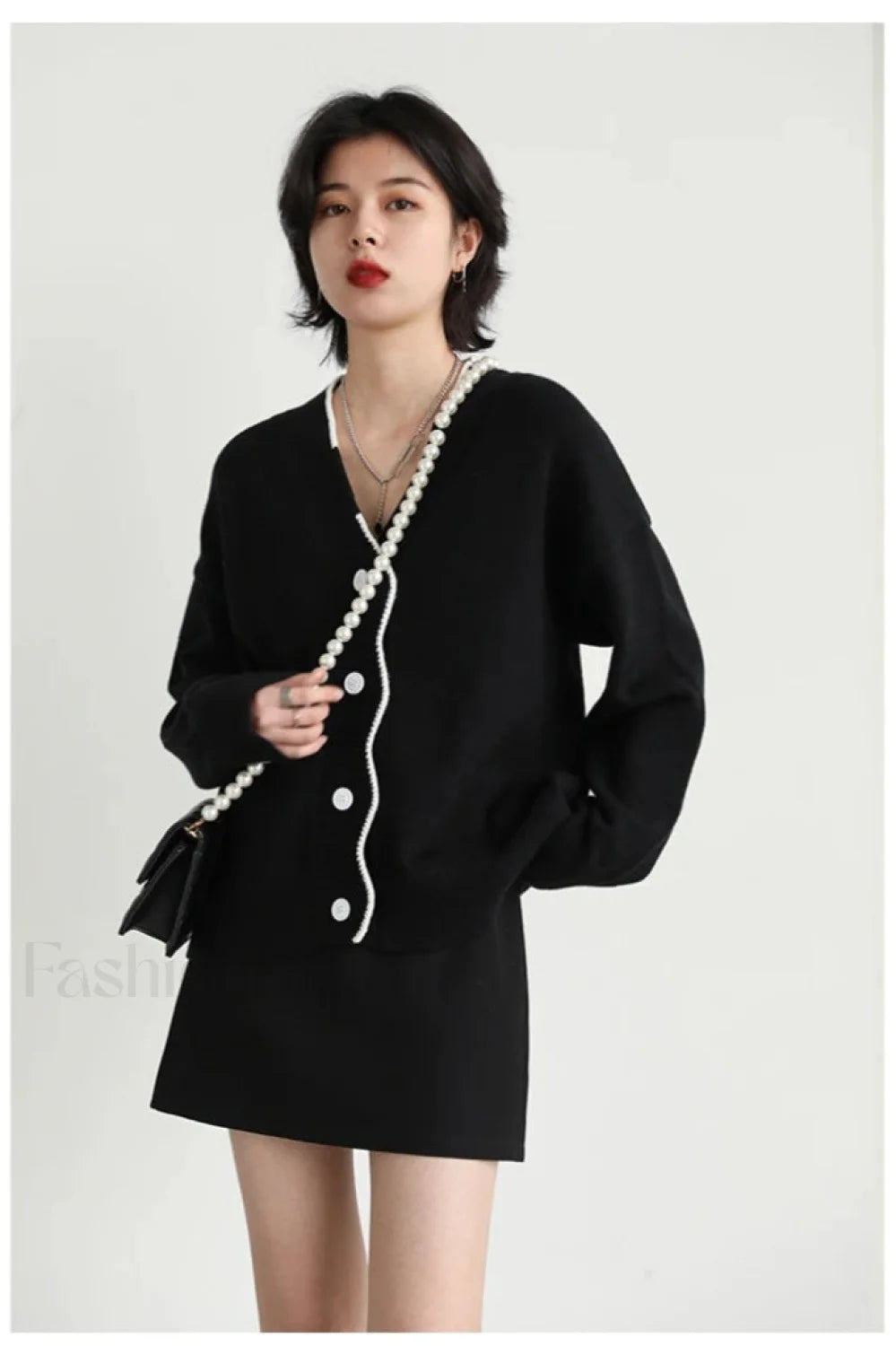 Basic V neck Loose Knit Cardigan Main image
