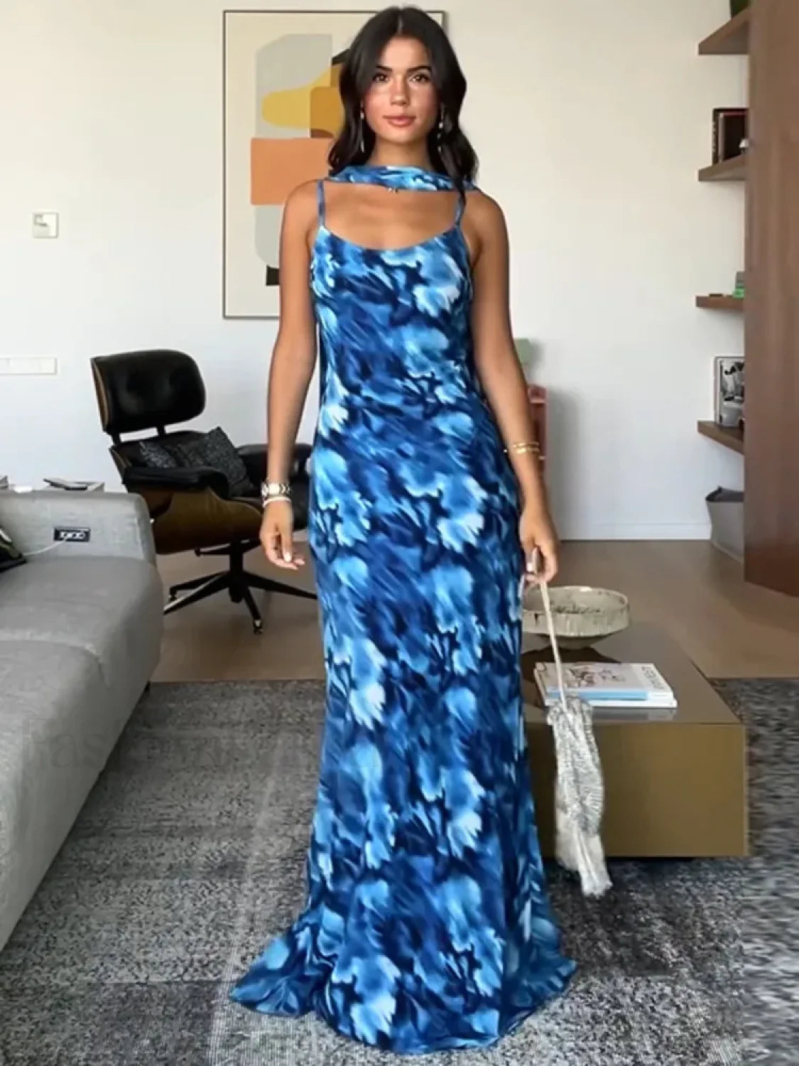 Blue Lace-Up Maxi Floral Dress Secondary image