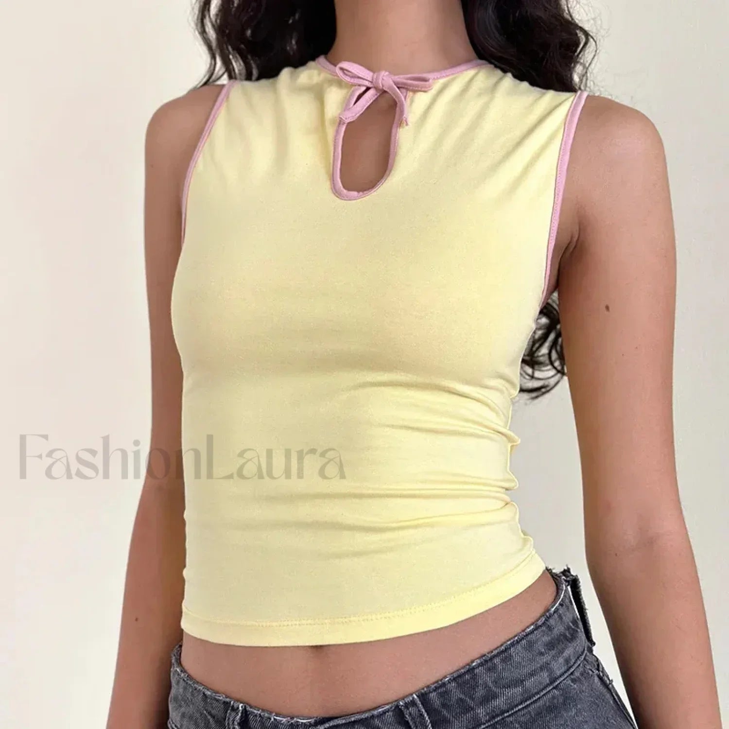 Bodycon Crew Neck Crop Top Secondary image