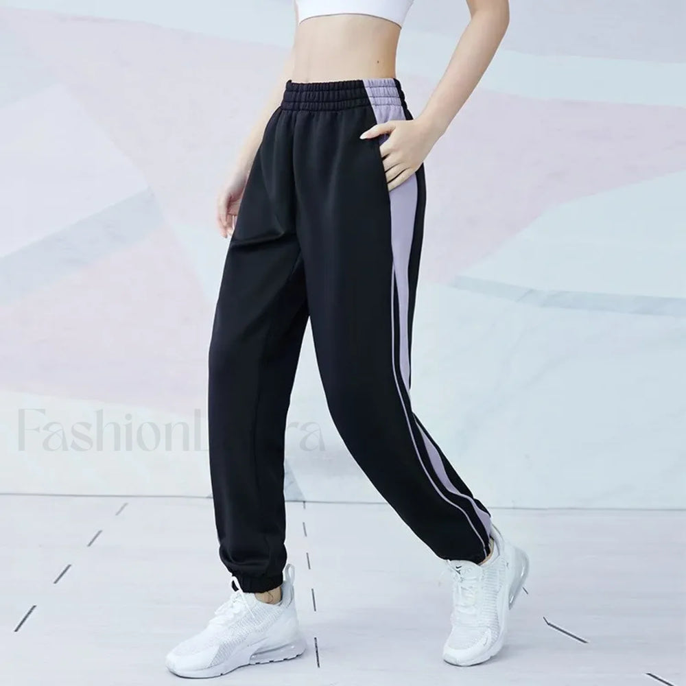 Breathable Quick Dry Pocket Jogging Sweatpants Black with purple / S