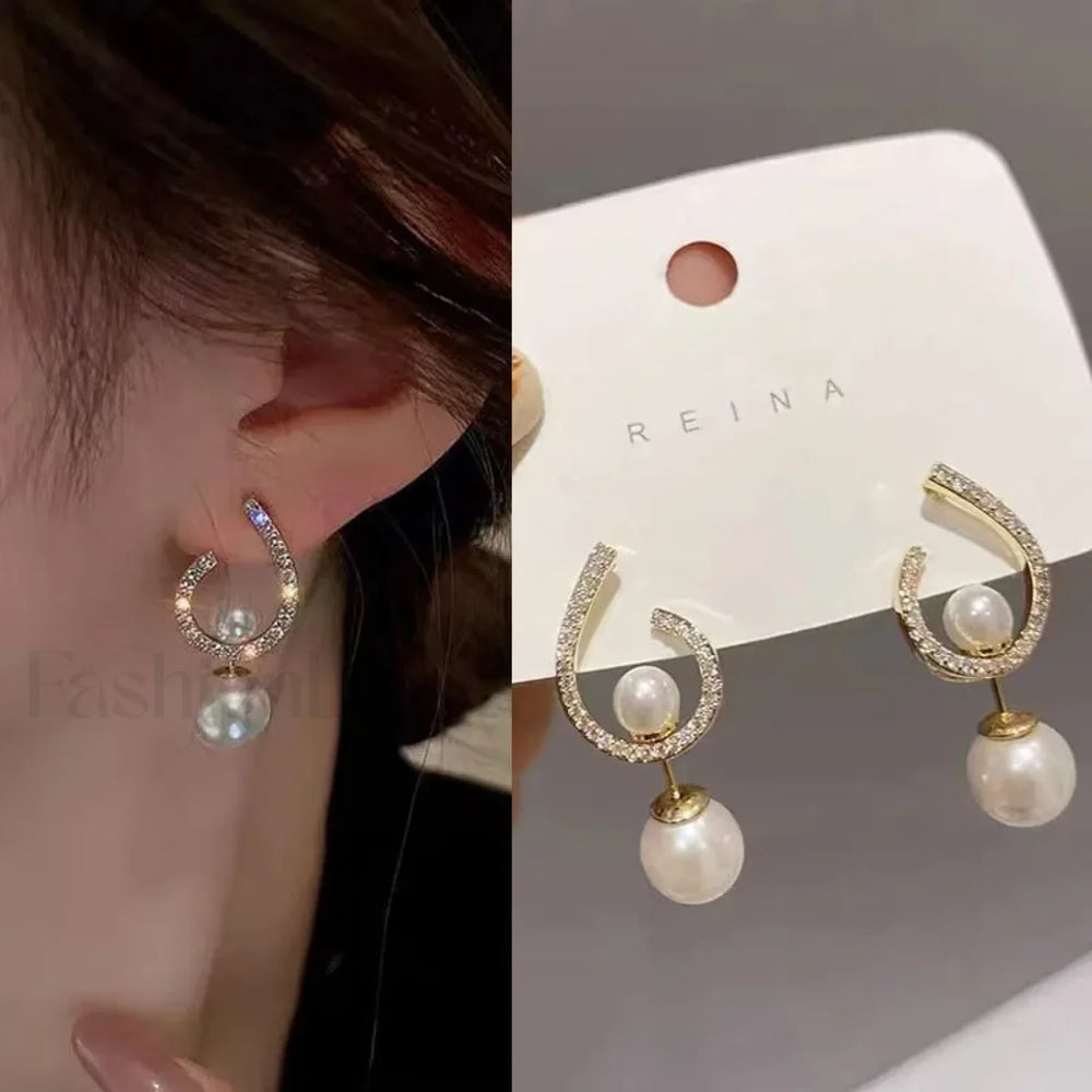 Bright Crystal Luxury Korean Unusual Claw Stud Irregular Pearl Earring 20