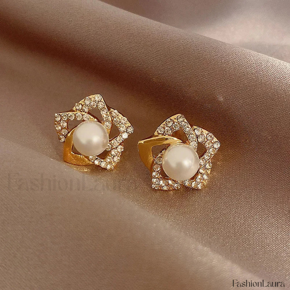 Bright Crystal Luxury Korean Unusual Claw Stud Irregular Pearl Earring 21