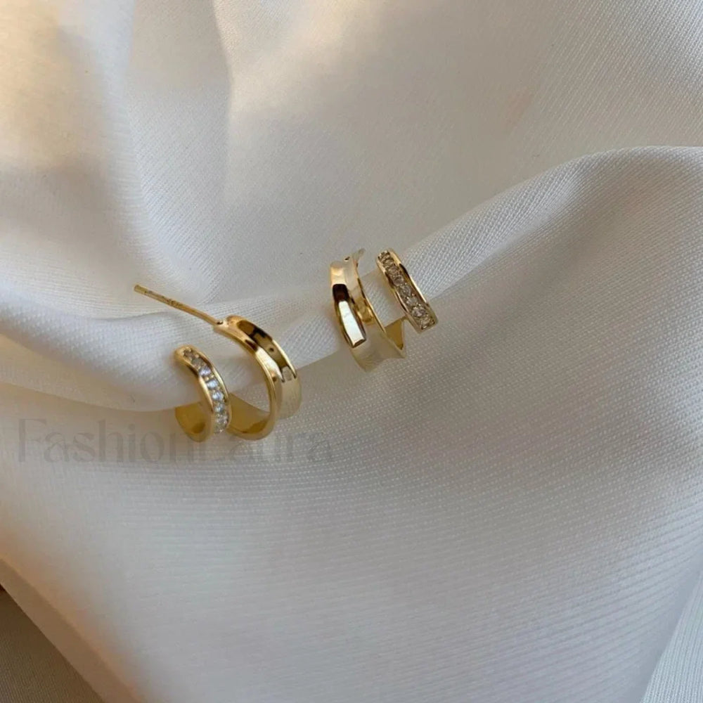 Bright Crystal Luxury Korean Unusual Claw Stud Irregular Pearl Earring 23