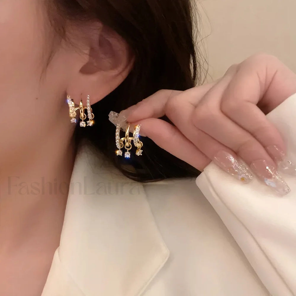 Bright Crystal Luxury Korean Unusual Claw Stud Irregular Pearl Earring 4
