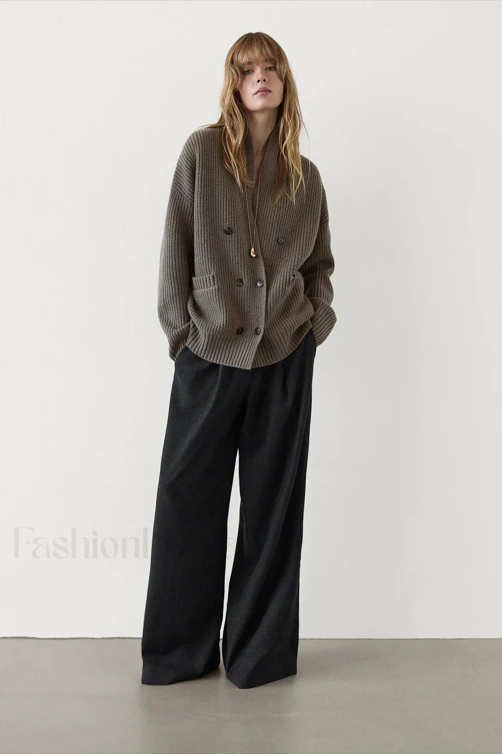 British Style Wool Knit Cardigan Secondary image