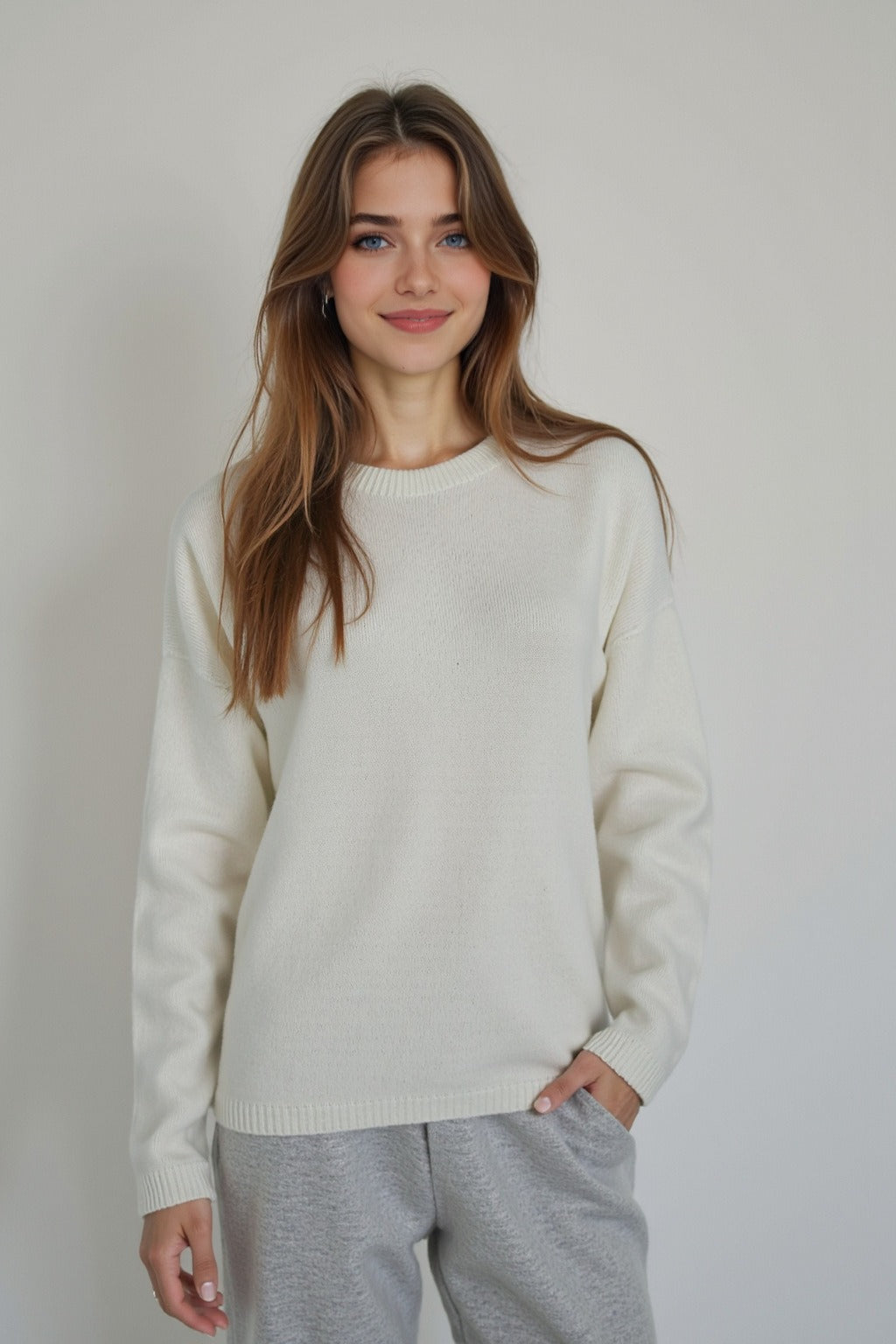 Seamless Knit Wool Pullover Sweater Secondary image