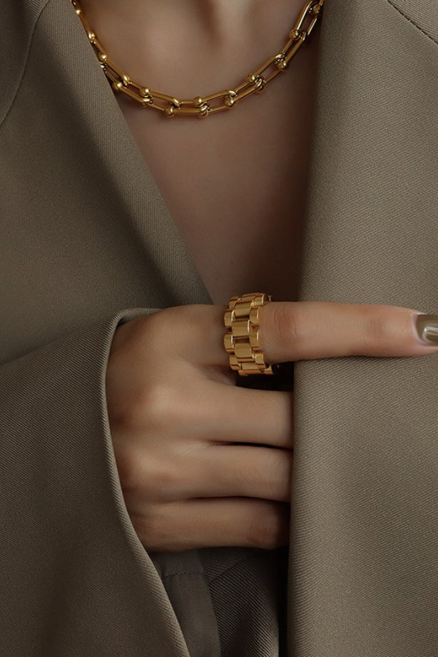 Manual Craft Exaggerated Titanium Steel Ring Secondary image