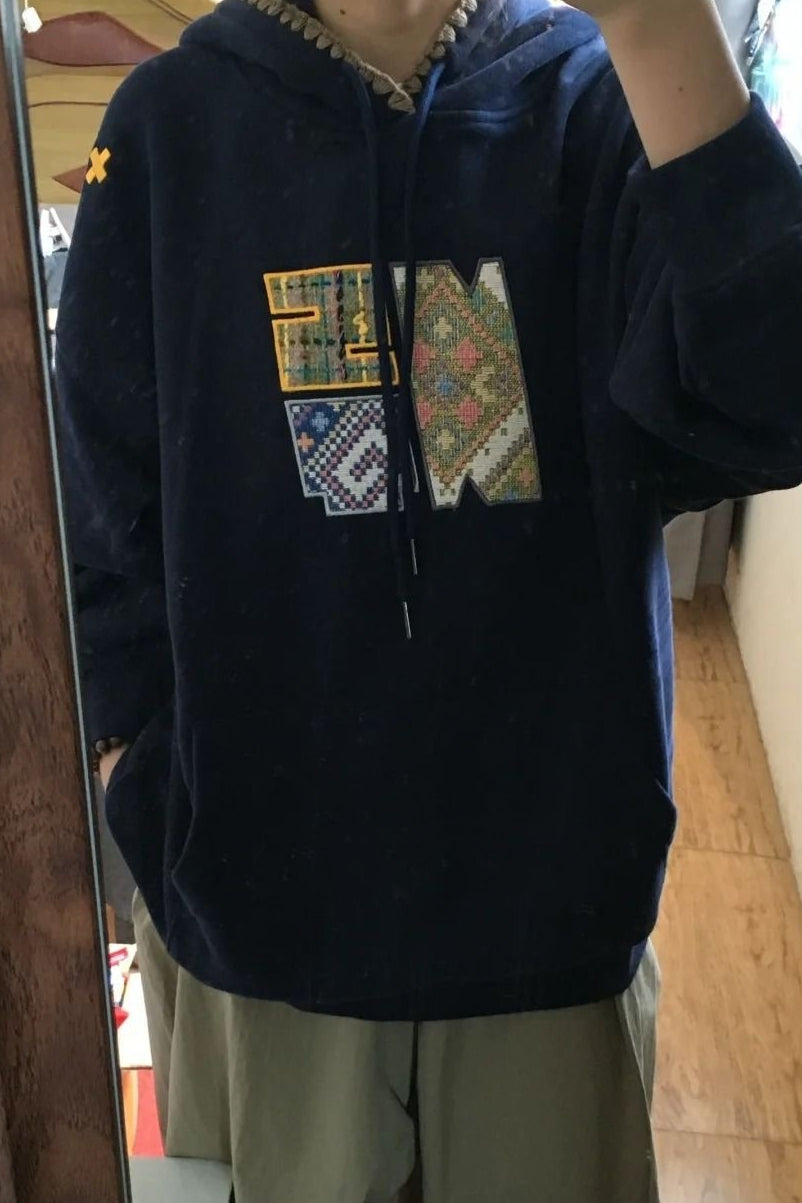Crochet Trim Graphic Pullover Fleece Hoodie