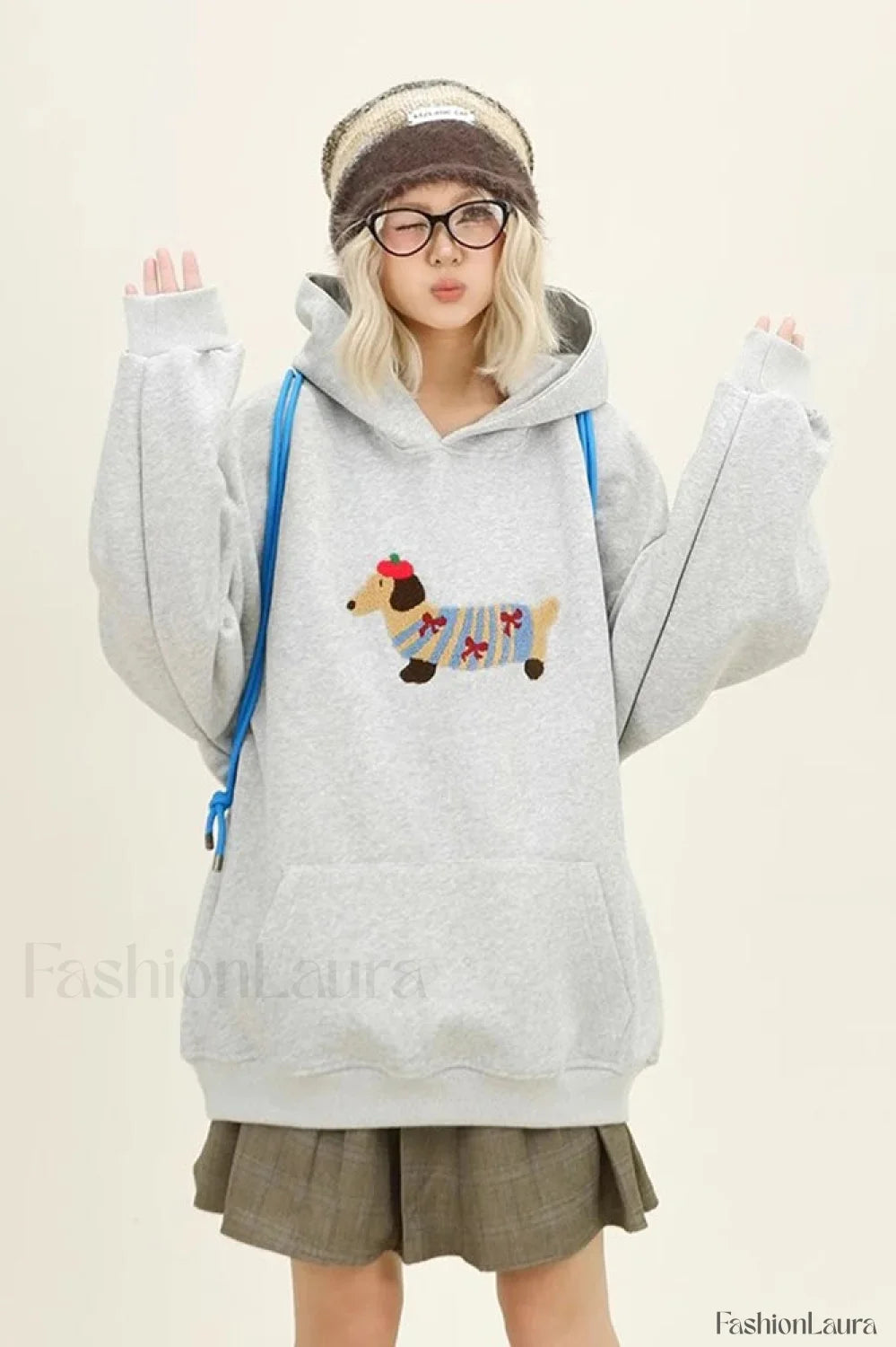 Cartoon Dog Embroidery Hooded Sweatshirt